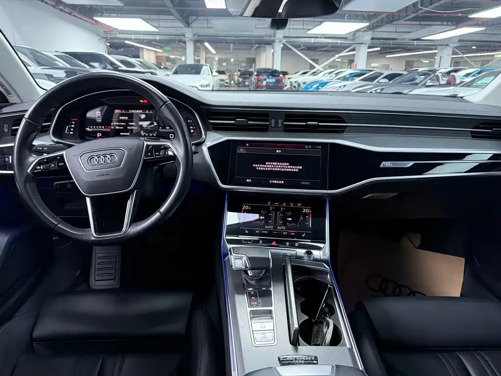 Audi A7 — фото 10