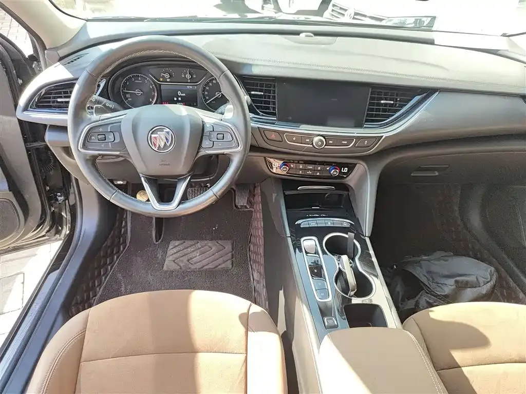 Buick Regal — фото 10