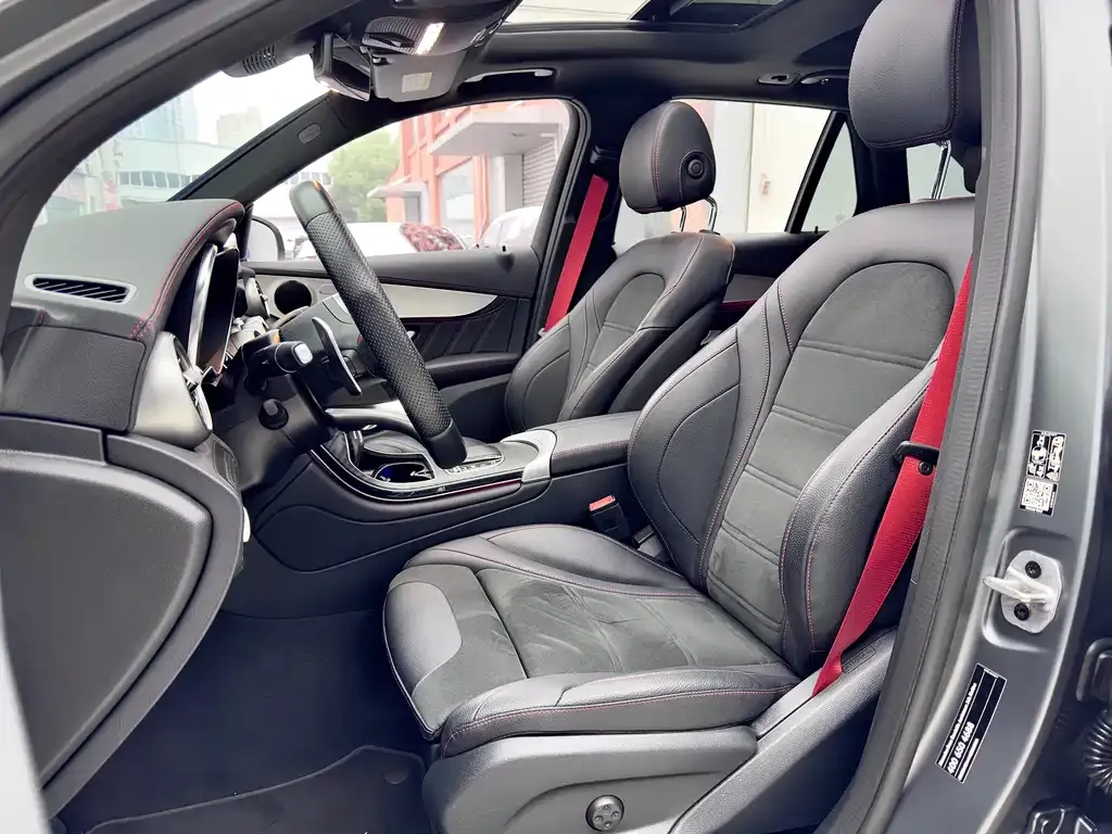 Mercedes-Benz GLC AMG — фото 7