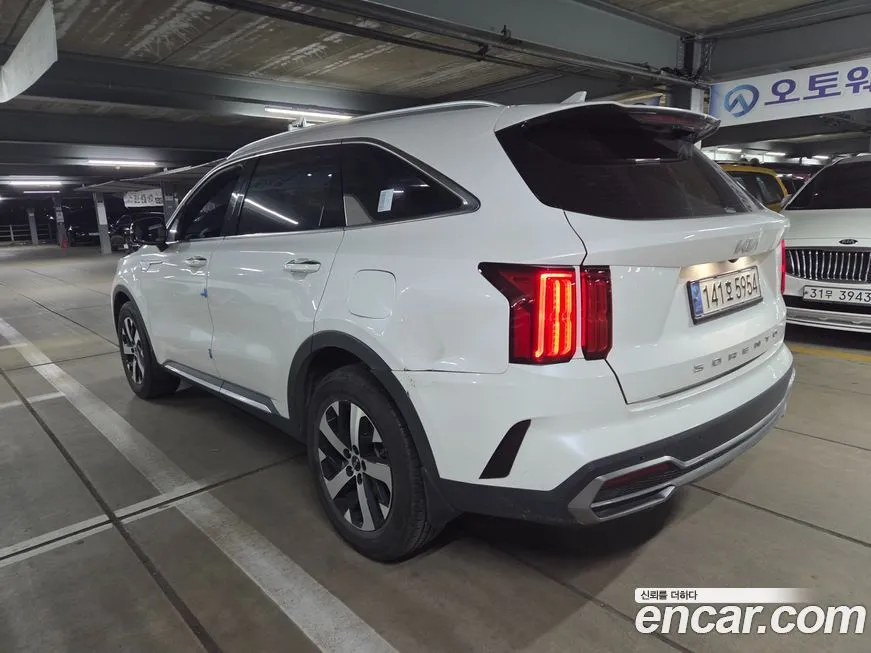 Kia Sorento — фото 4