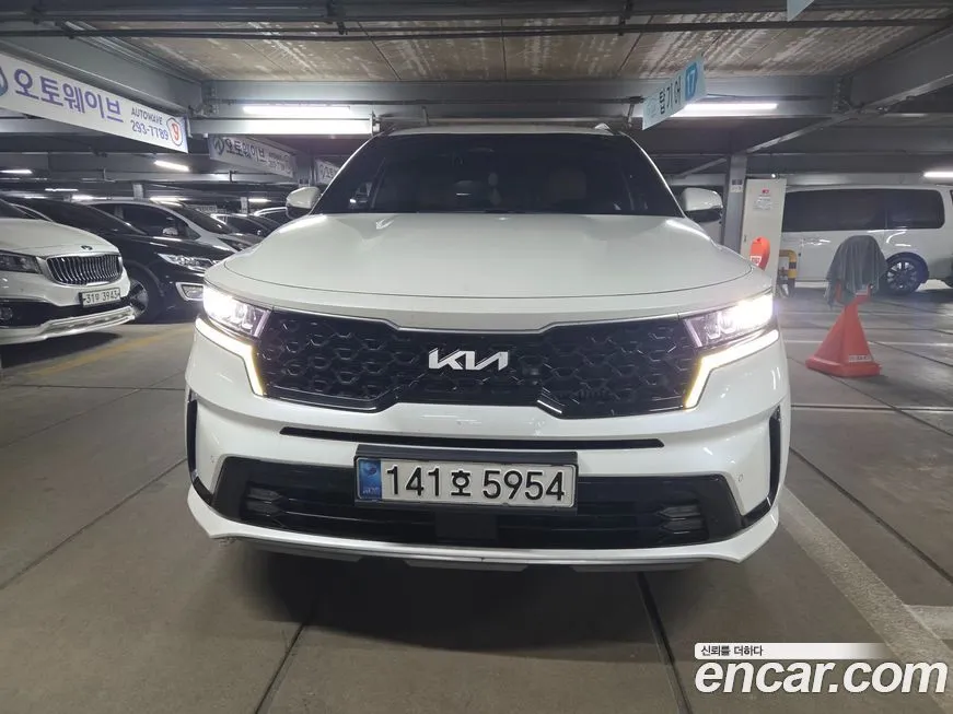 Kia Sorento — фото 5