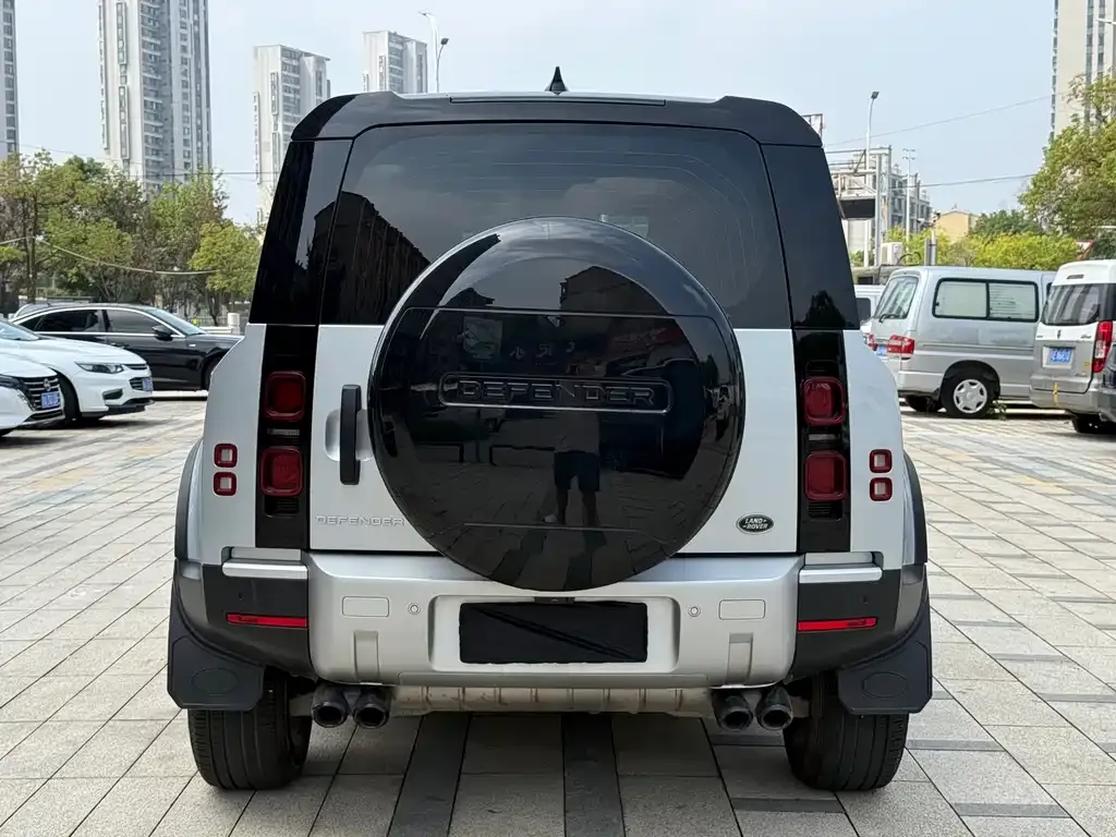 Land Rover Defender — фото 3