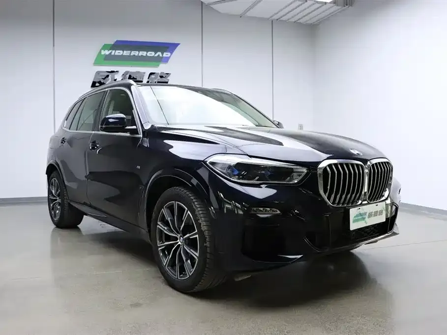 BMW X5 (Import) — фото 4