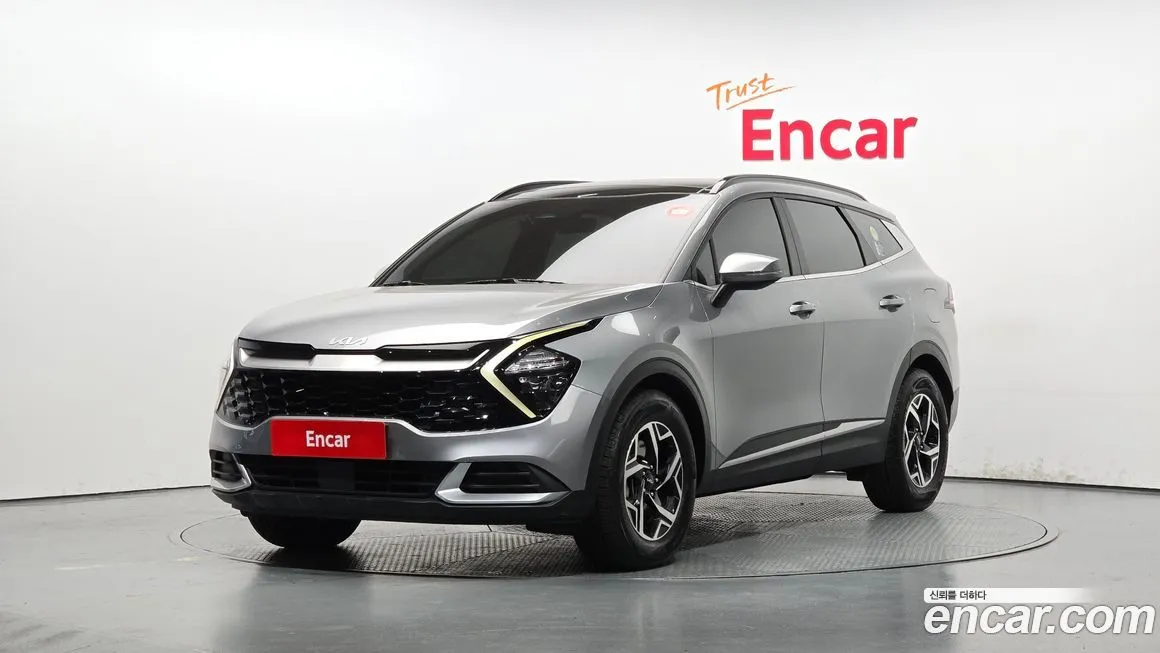 Kia Sportage — фото 1