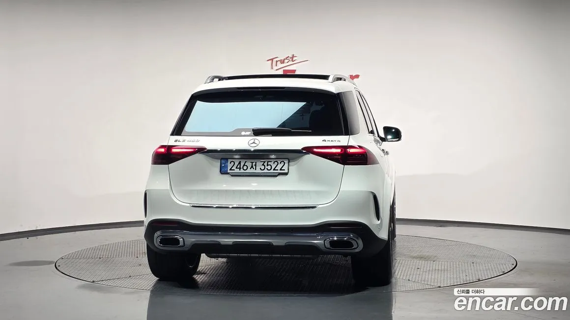 Mercedes-Benz GLE-Class — фото 4