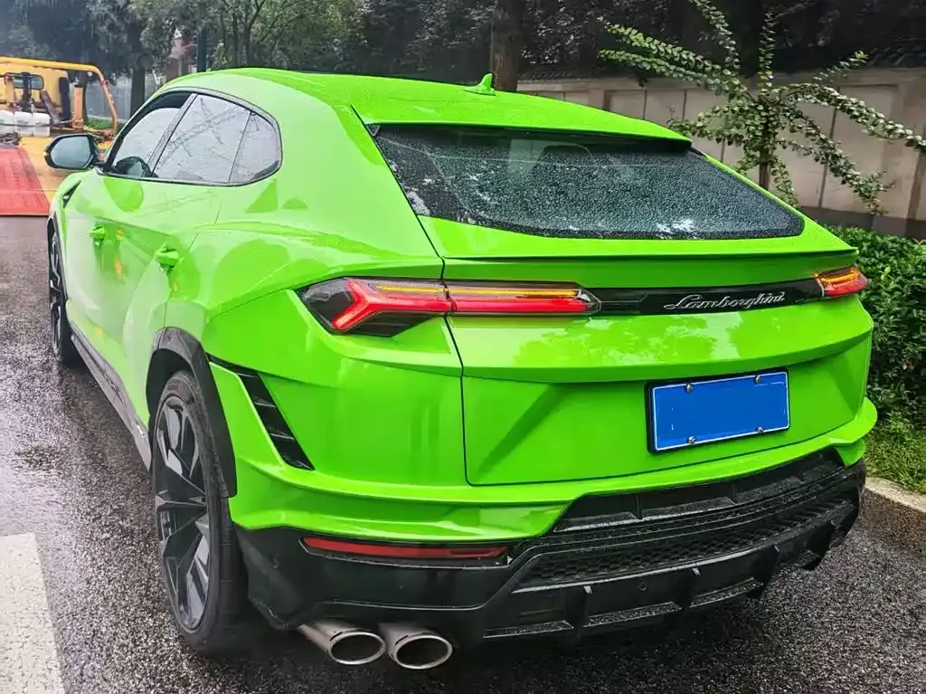 Lamborghini Urus — фото 2