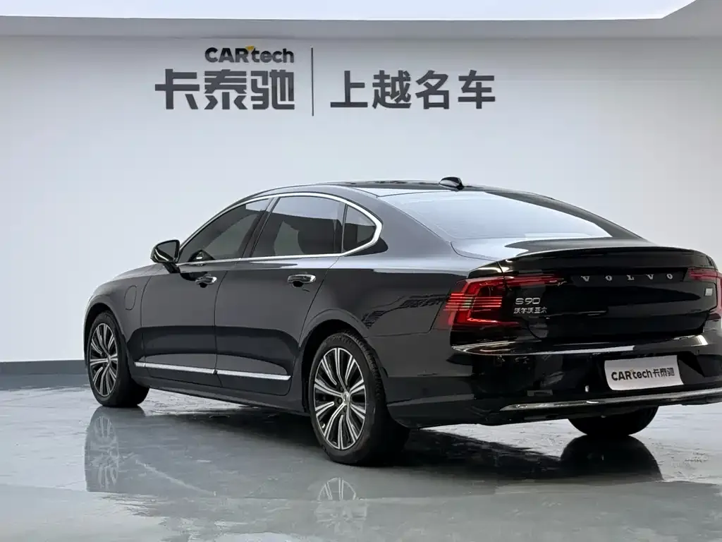 Volvo S90 PHEV — фото 7