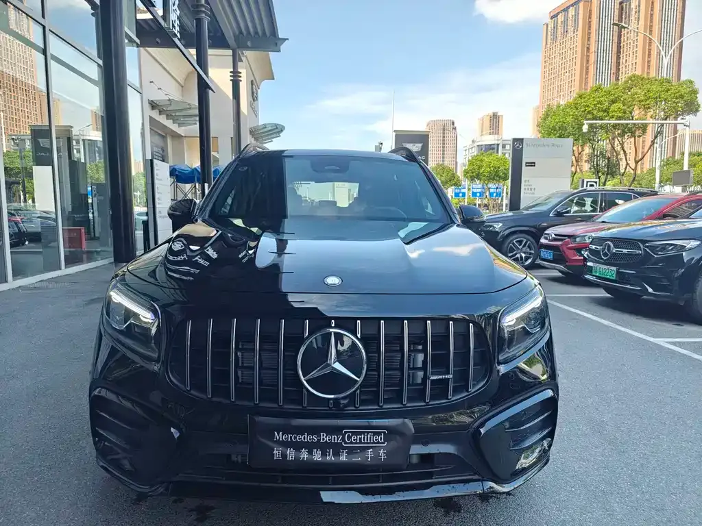 Mercedes-Benz GLB AMG — фото 2