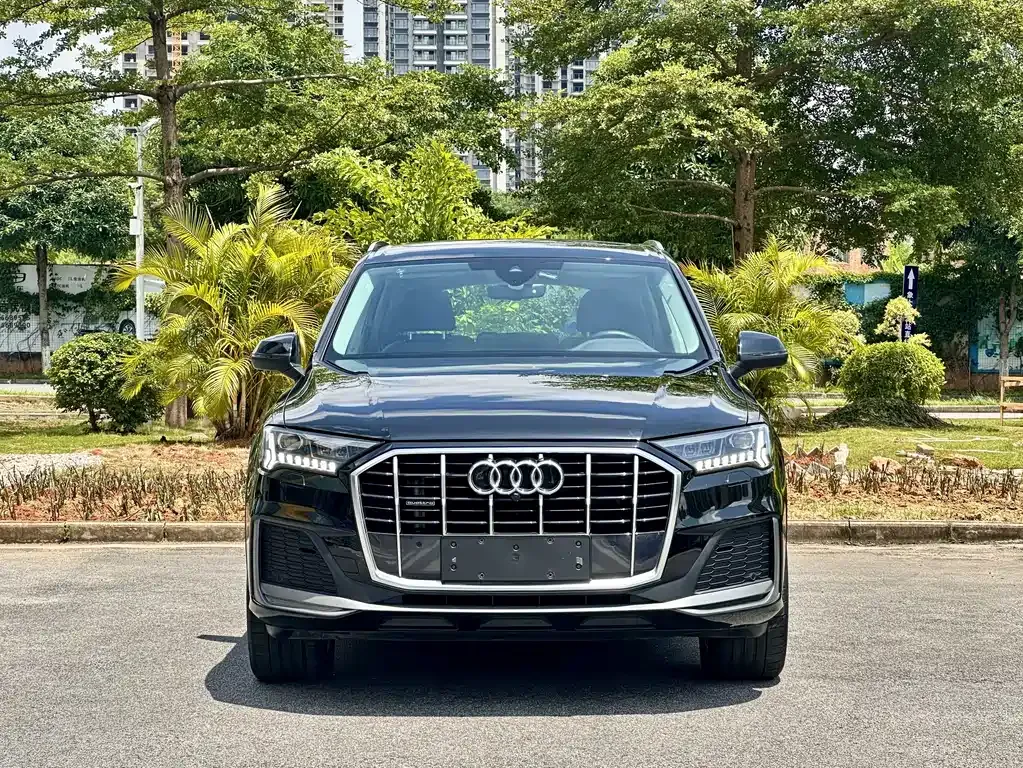 Audi Q7 — фото 2