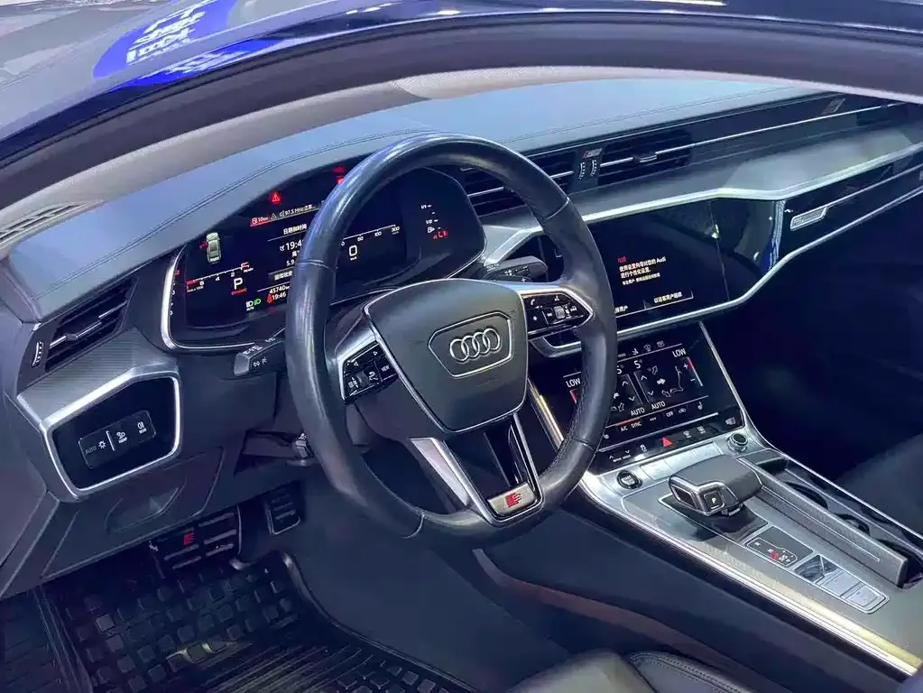 Audi A7 — фото 5