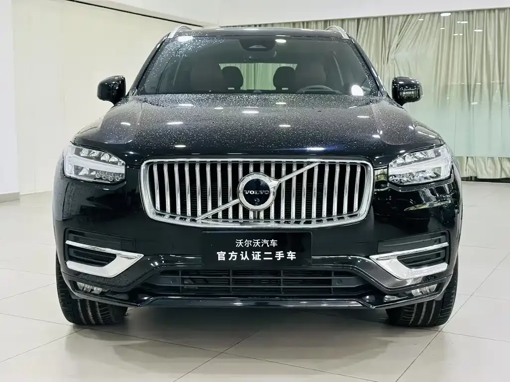 Volvo XC90 — фото 2