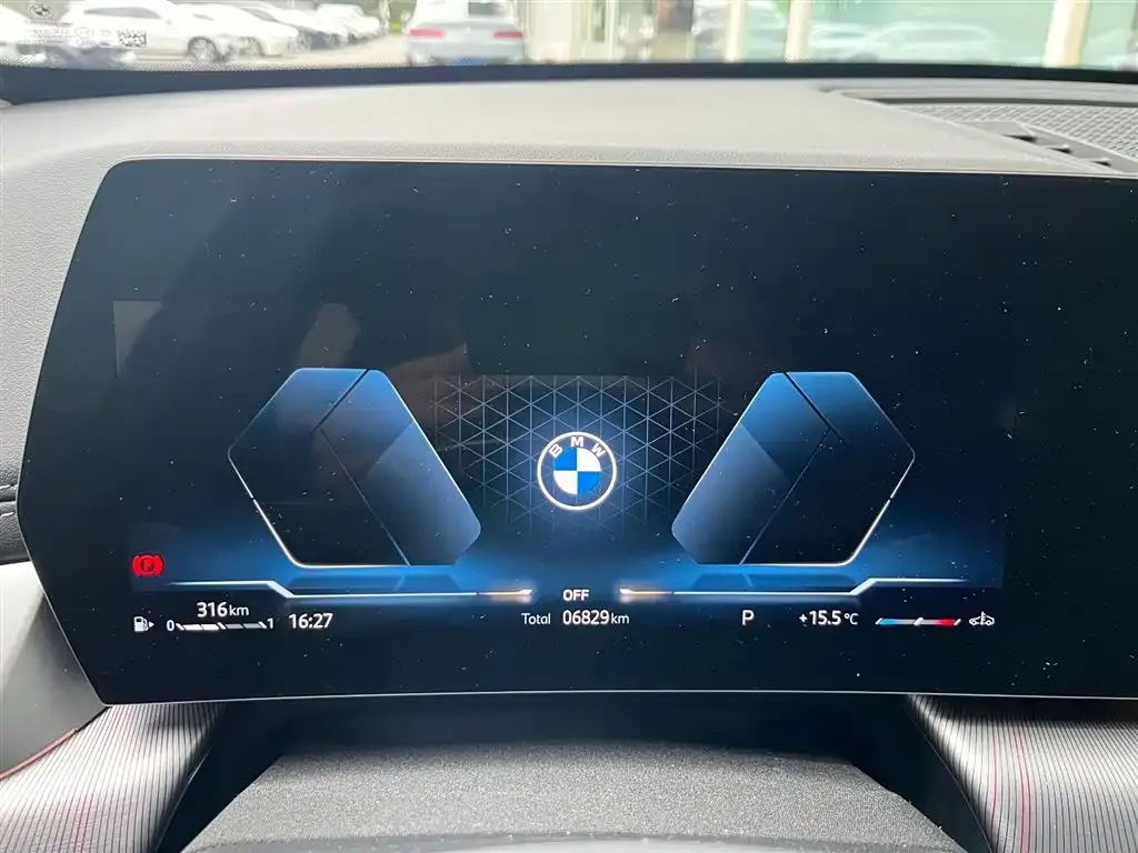 BMW X1 — фото 9