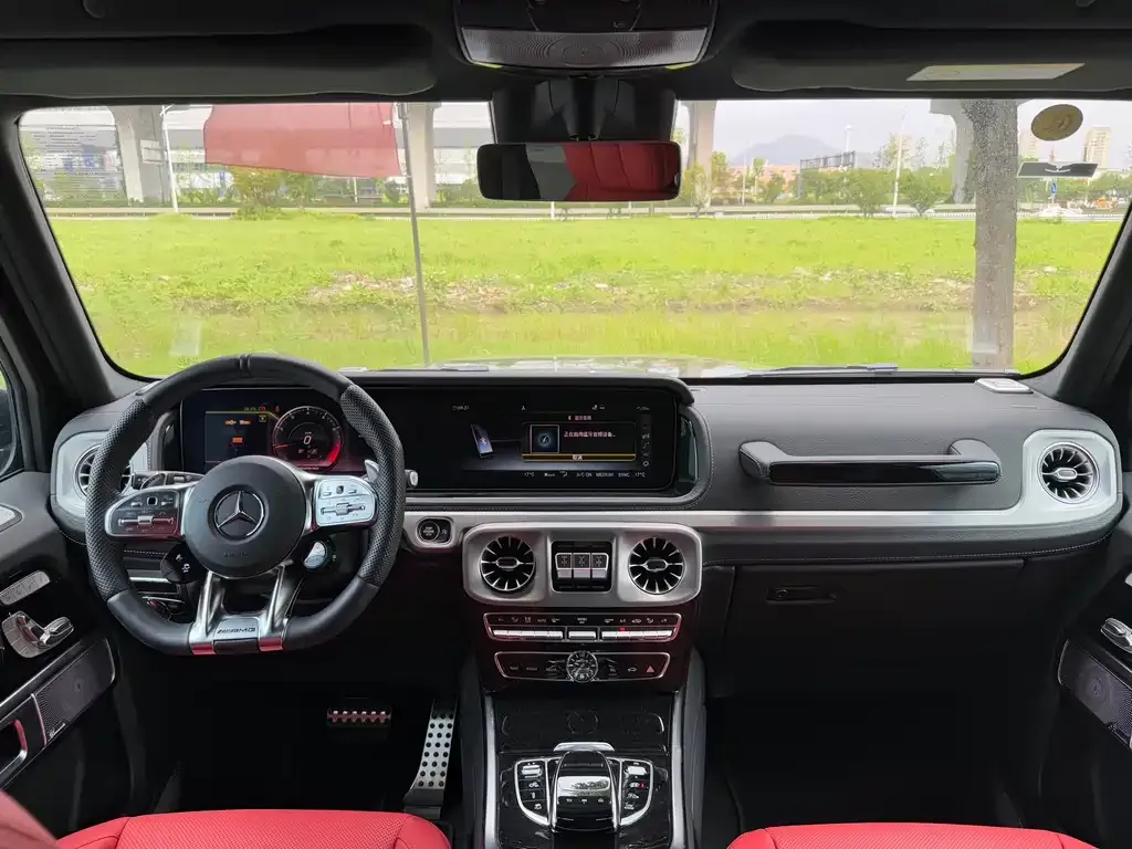 Mercedes-Benz G-Class AMG — фото 7