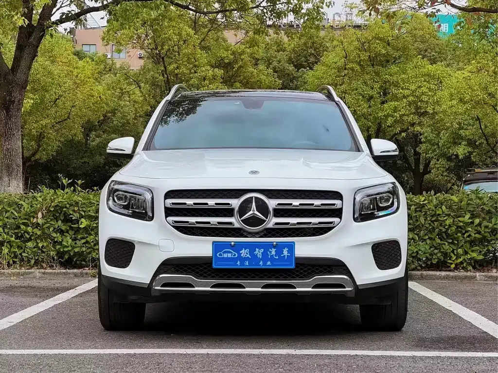 Mercedes-Benz GLB — фото 2