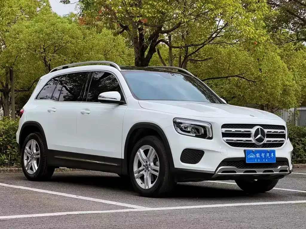 Mercedes-Benz GLB — фото 3