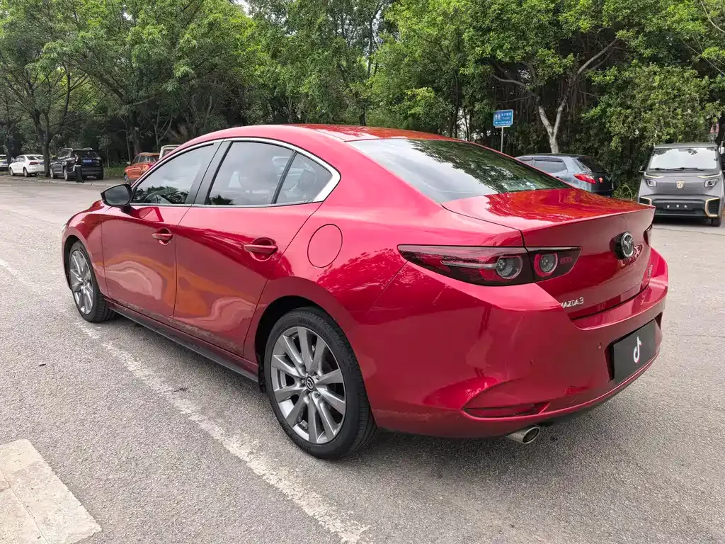 Mazda 3 Axela — фото 6