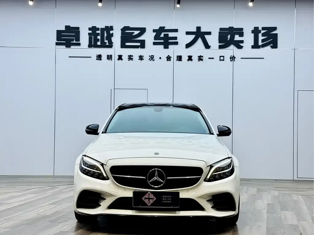 Mercedes-Benz C-Class — фото 1