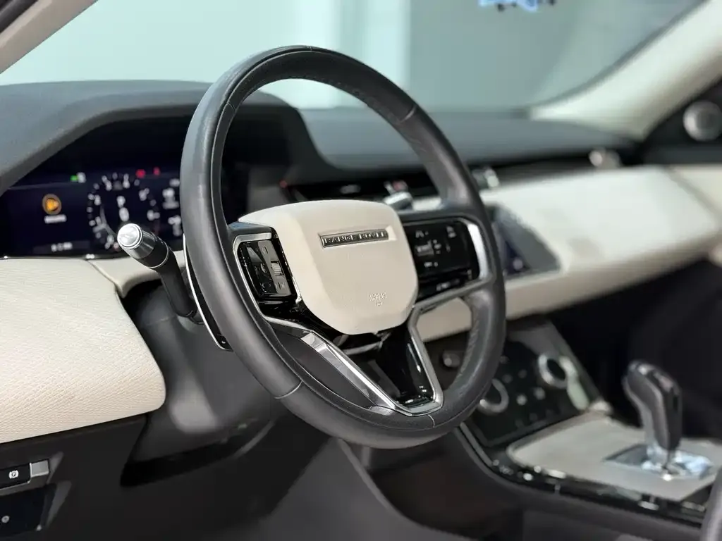 Land Rover Evoque — фото 4