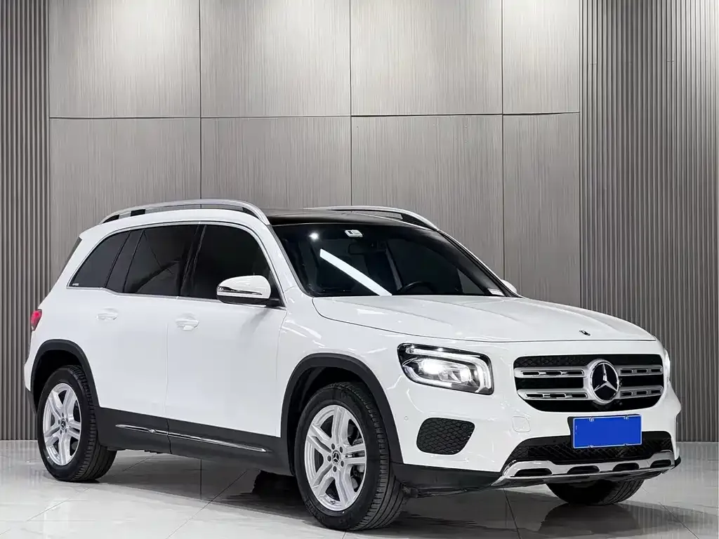 Mercedes-Benz GLB — фото 3