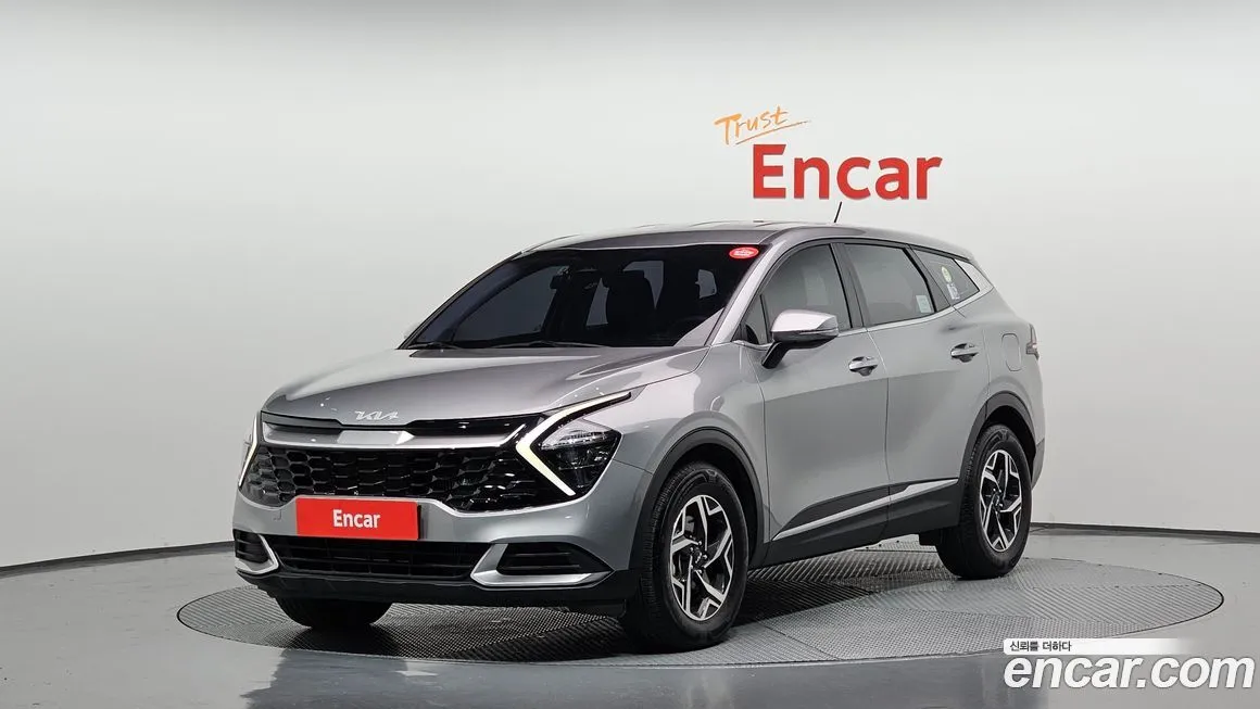 Kia Sportage — фото 1