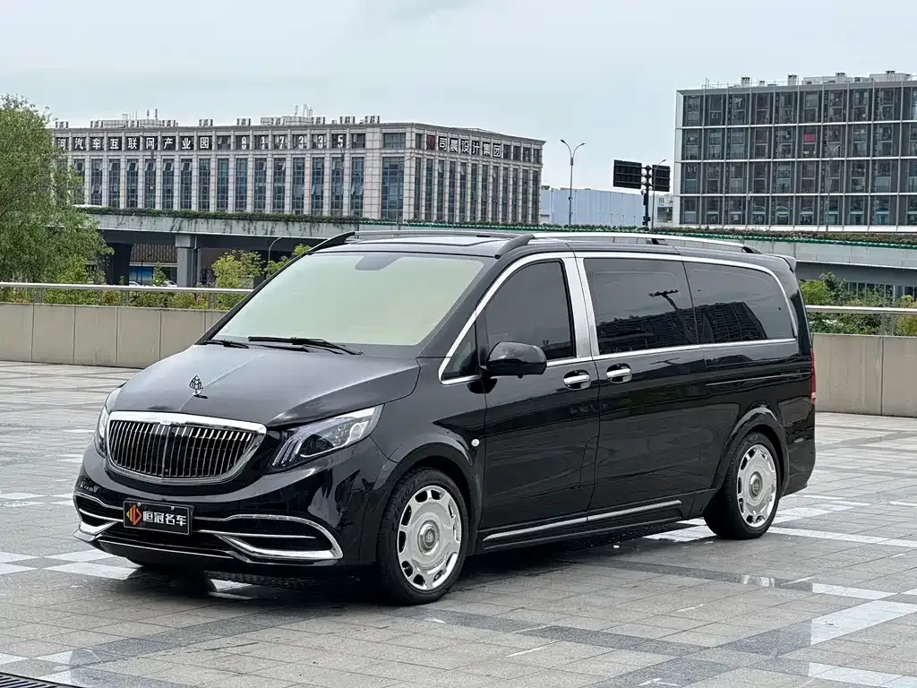 Mercedes-Benz Vito — фото 1