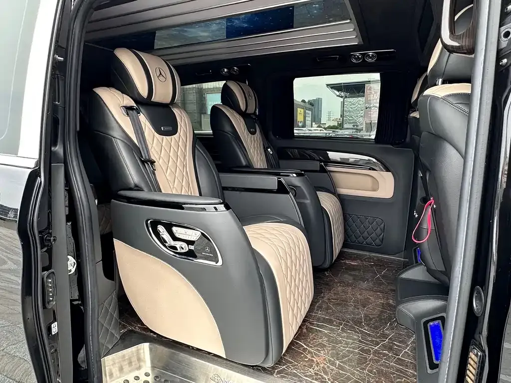 Mercedes-Benz Vito — фото 10