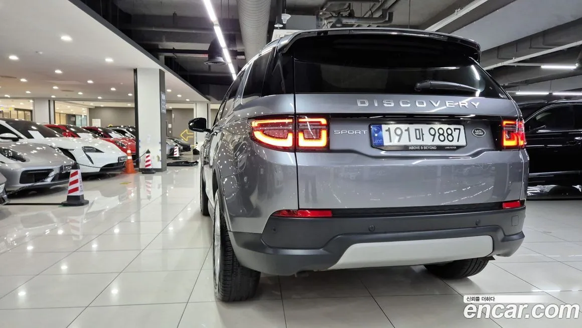 Land Rover Discovery Sport — фото 4