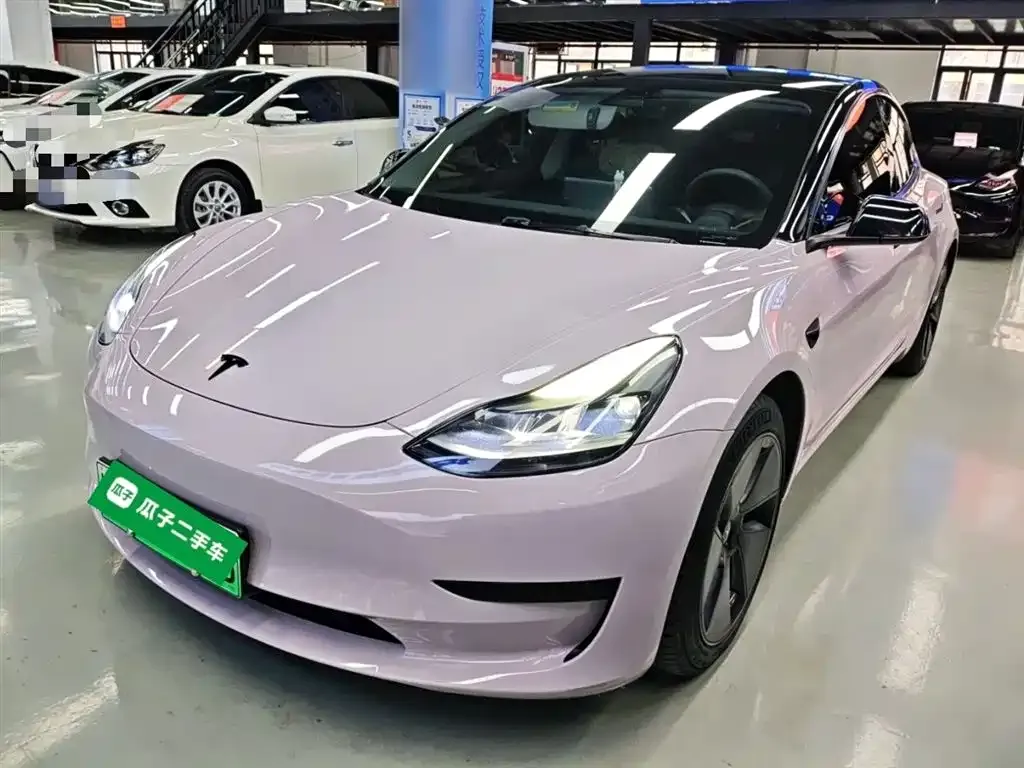 Tesla Model 3 — фото 2