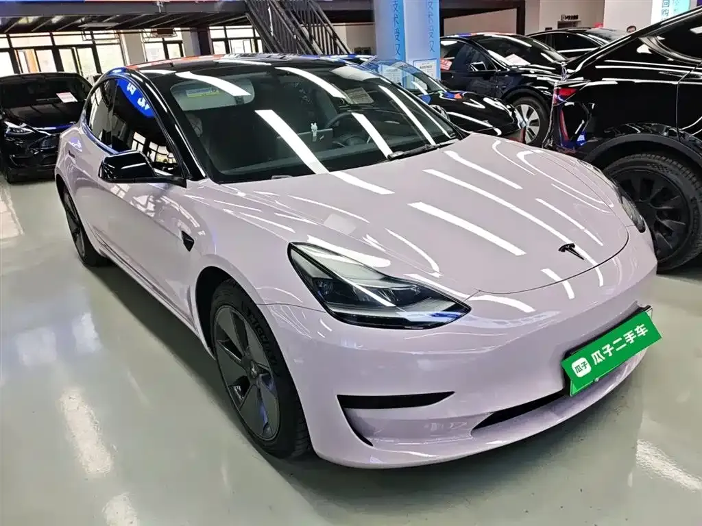 Tesla Model 3 — фото 4