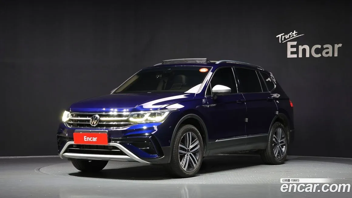Volkswagen Tiguan — фото 1