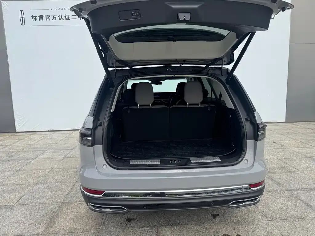 Lincoln Aviator — фото 6