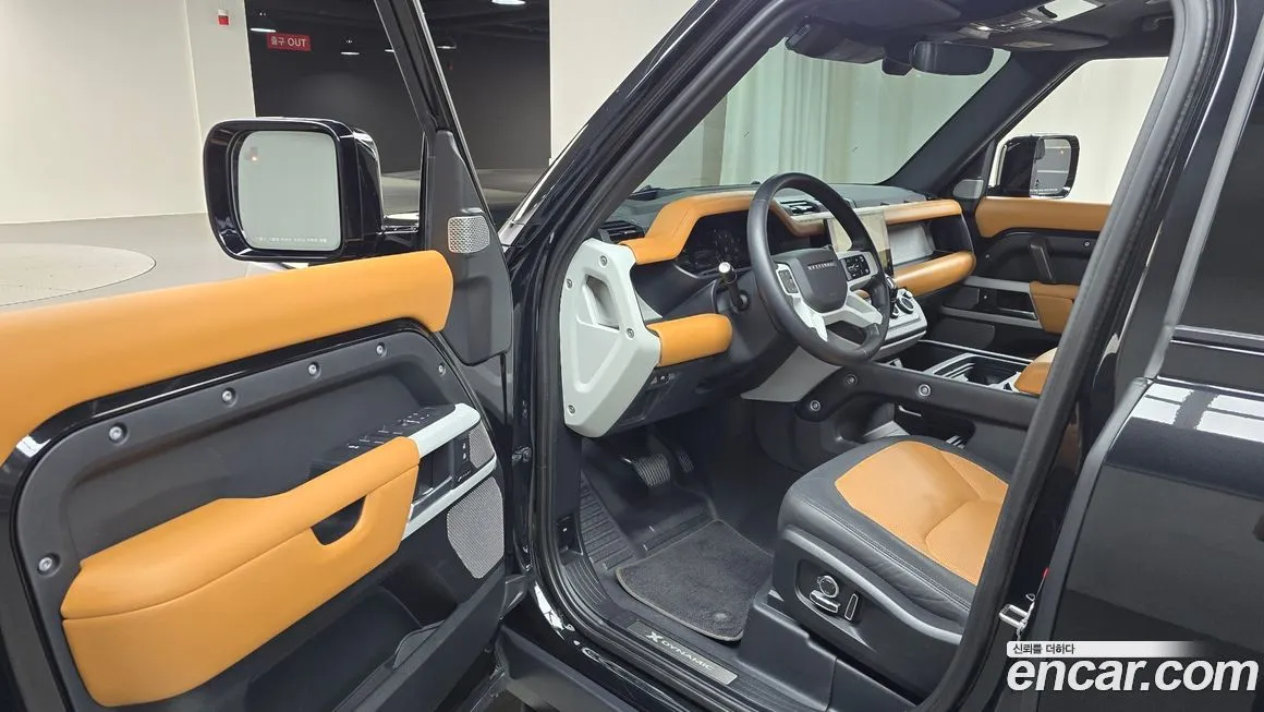 Land Rover Defender — фото 10