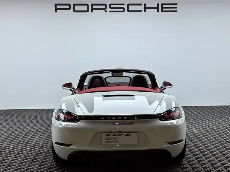 Porsche 718 — фото 5