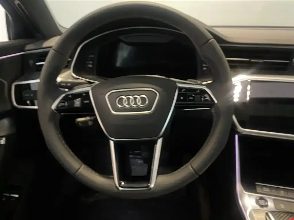 Audi A6L New Energy — фото 10
