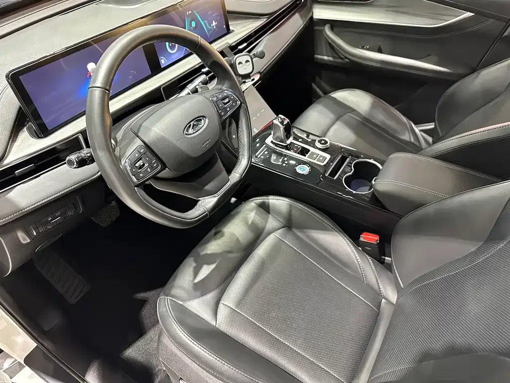Chery Tiggo 8 PLUS — фото 7