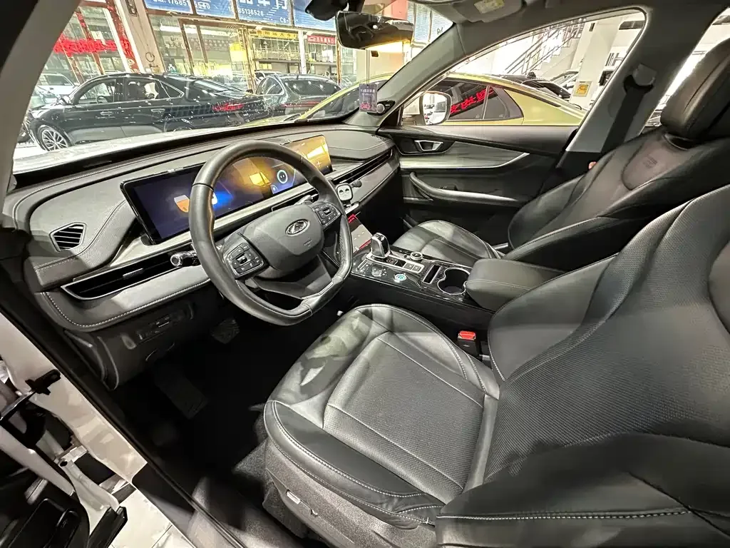 Chery Tiggo 8 PLUS — фото 8