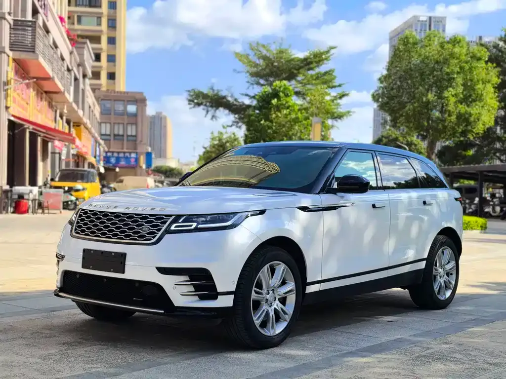 Land Rover Velar — фото 1