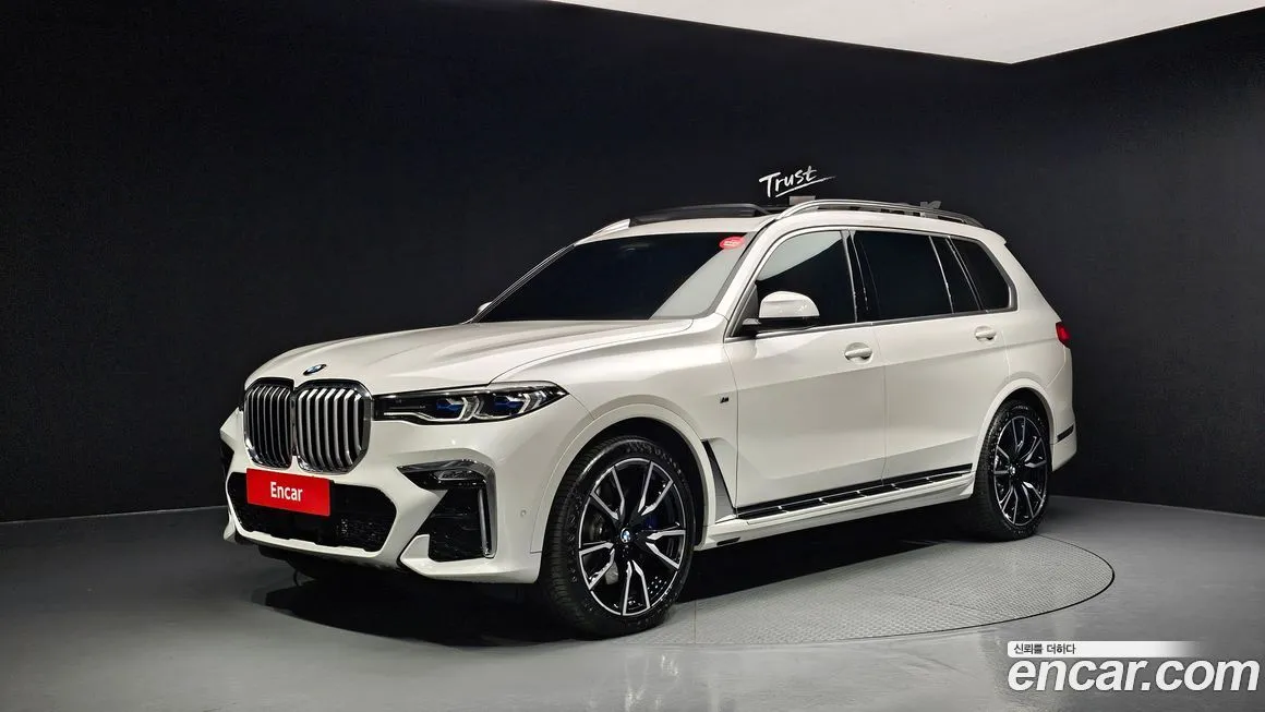 BMW X7 — фото 1