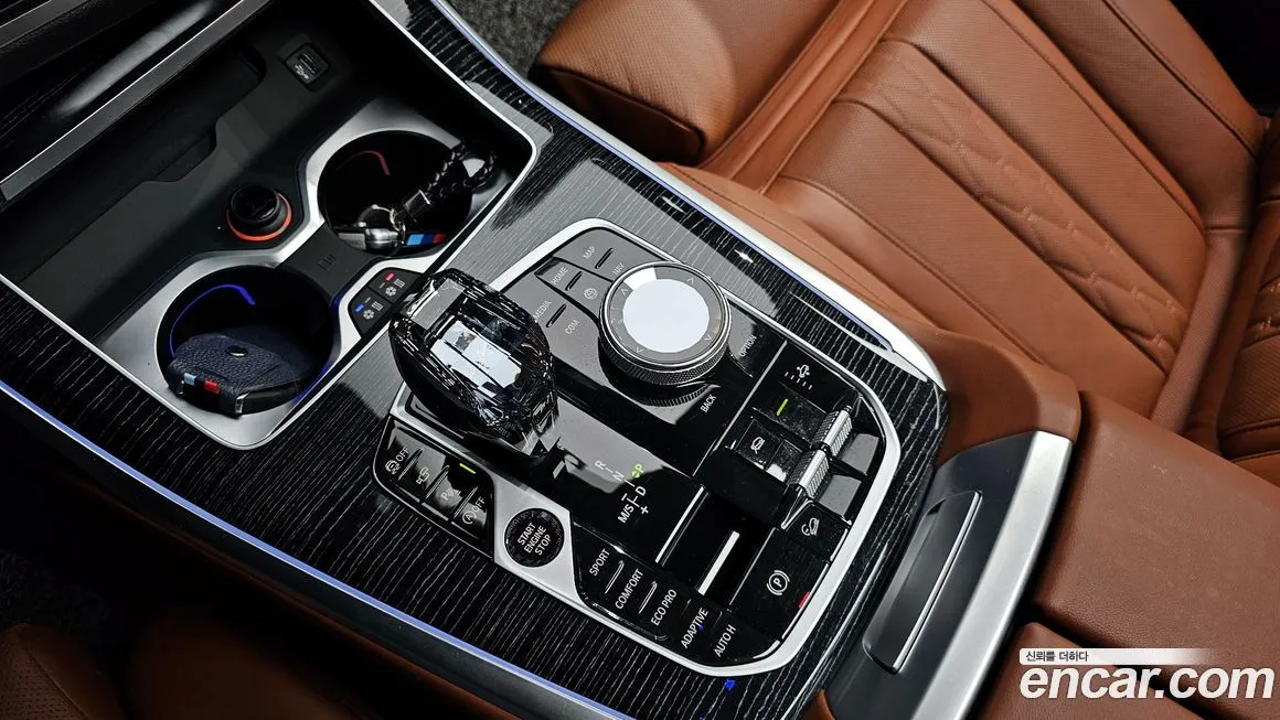 BMW X7 — фото 9