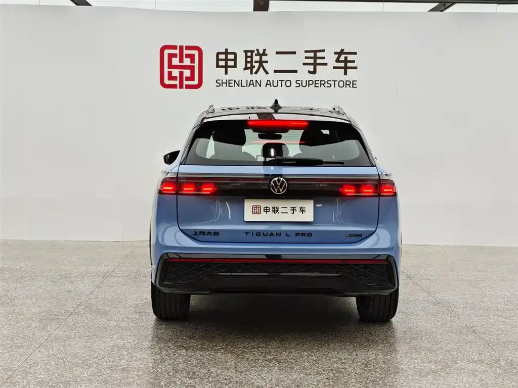 Volkswagen Tiguan L — фото 2