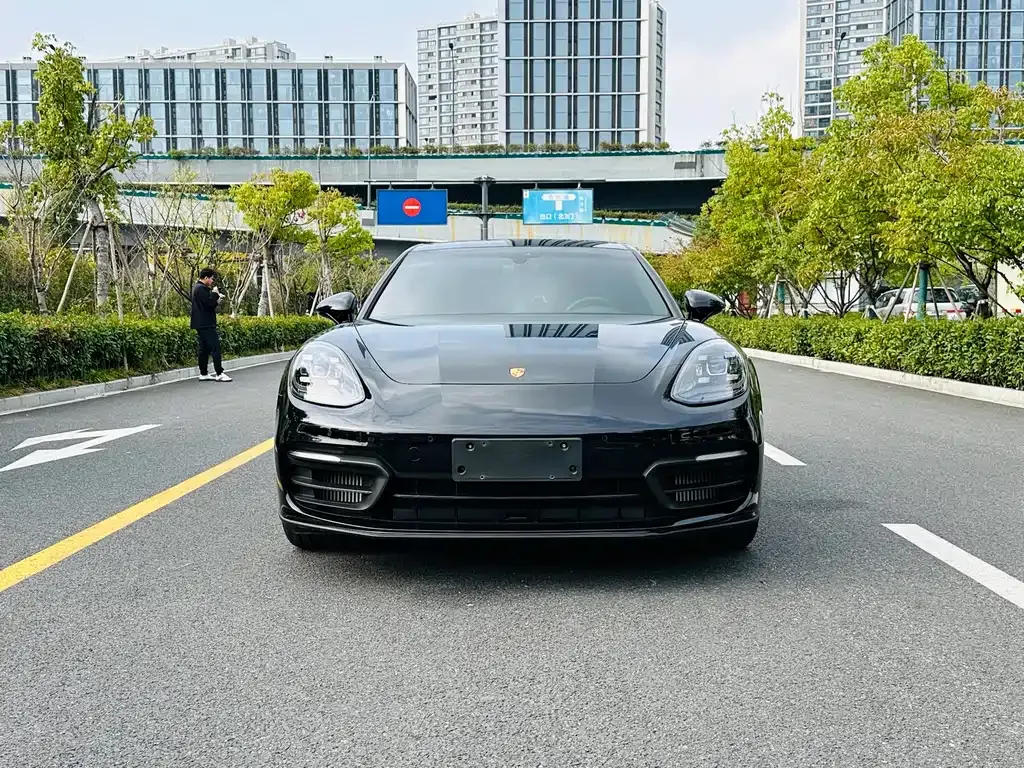 Porsche Panamera — фото 2
