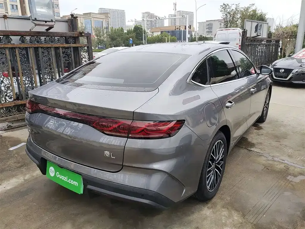 BYD Qin L — фото 7