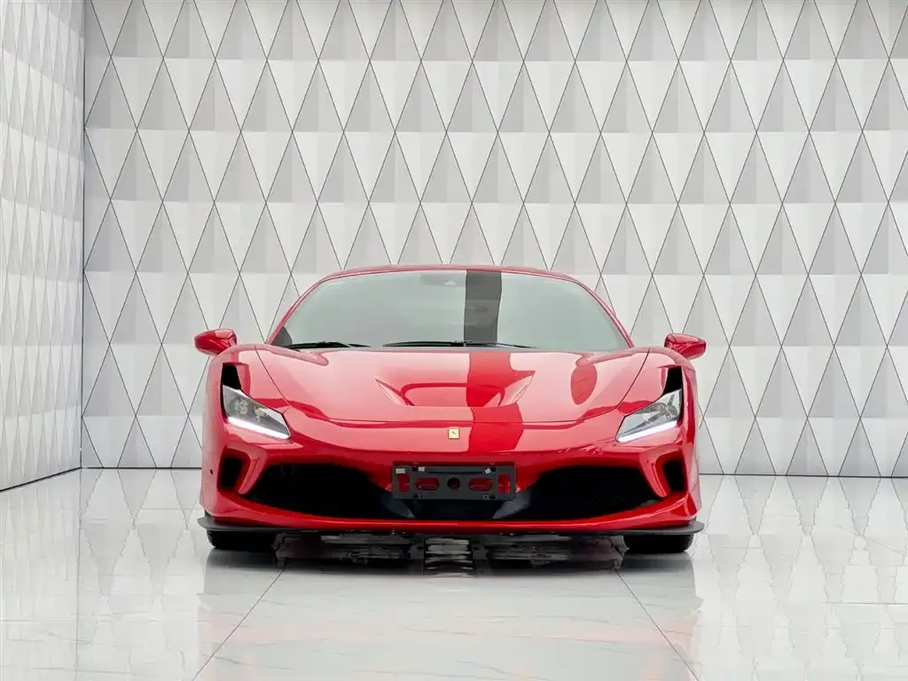Ferrari F8 — фото 2