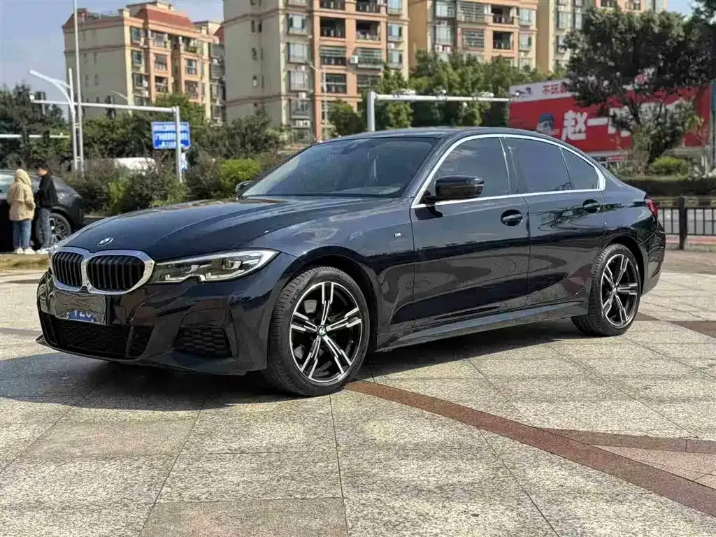 BMW 3 Series — фото 1