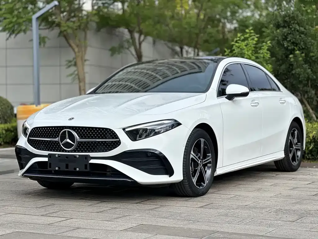 Mercedes-Benz A-Class — фото 1