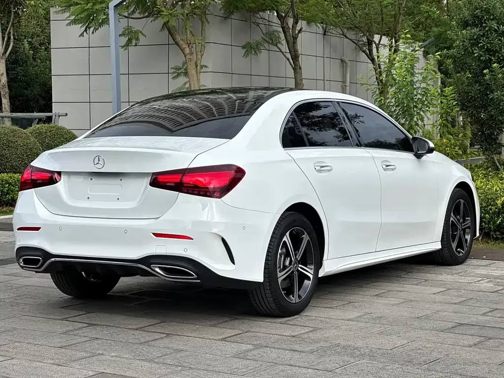 Mercedes-Benz A-Class — фото 4