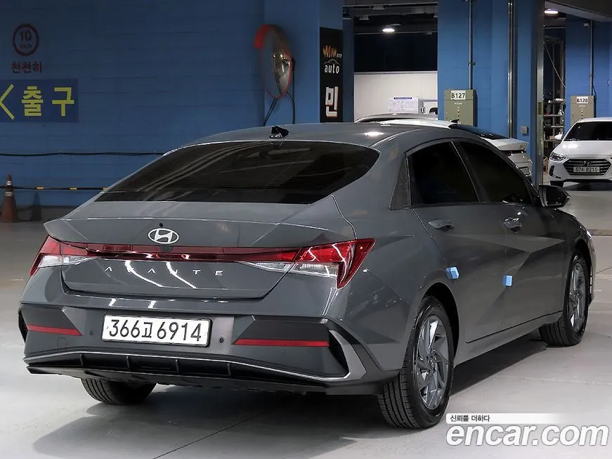 Hyundai AVANTE — фото 4