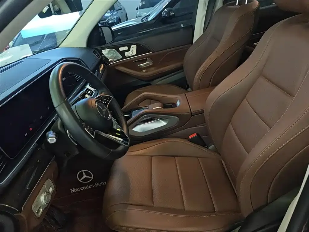 Mercedes-Benz GLE — фото 10