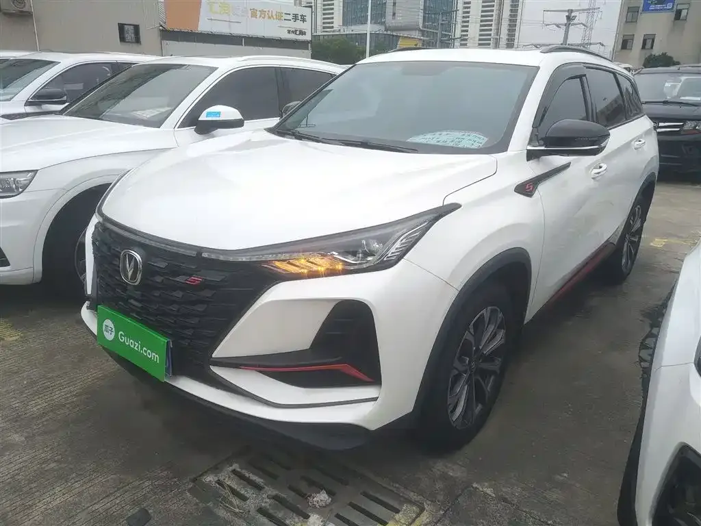 Changan CS75 PLUS — фото 1
