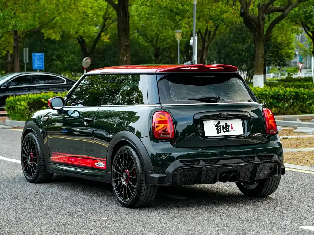 MINI JCW (John Cooper Works) — фото 5